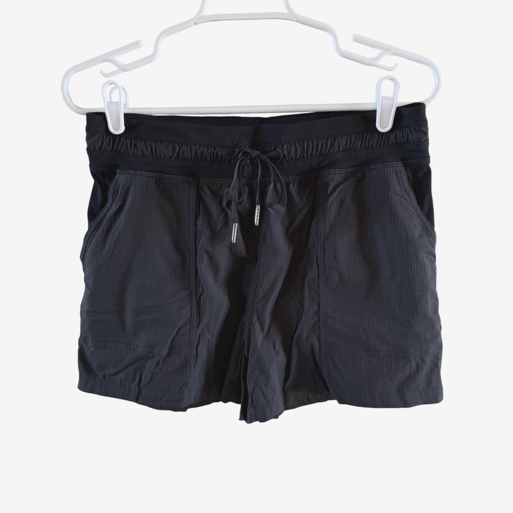 Lululemon Dance Studio Shorts Size 8 Black Drawstring Waist Lightweight